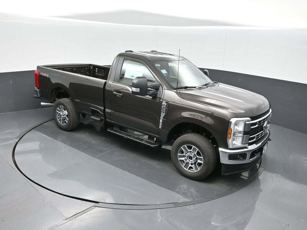 2025 Ford F-350 Super Duty XLT