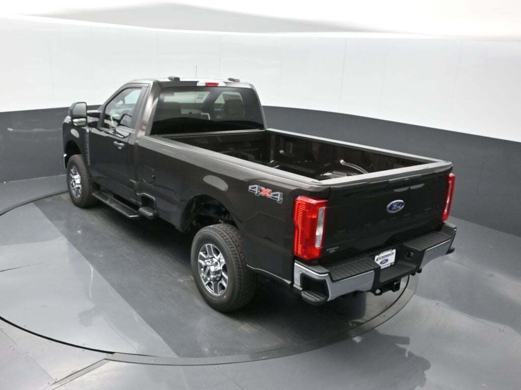 2025 Ford F-350 Super Duty XLT