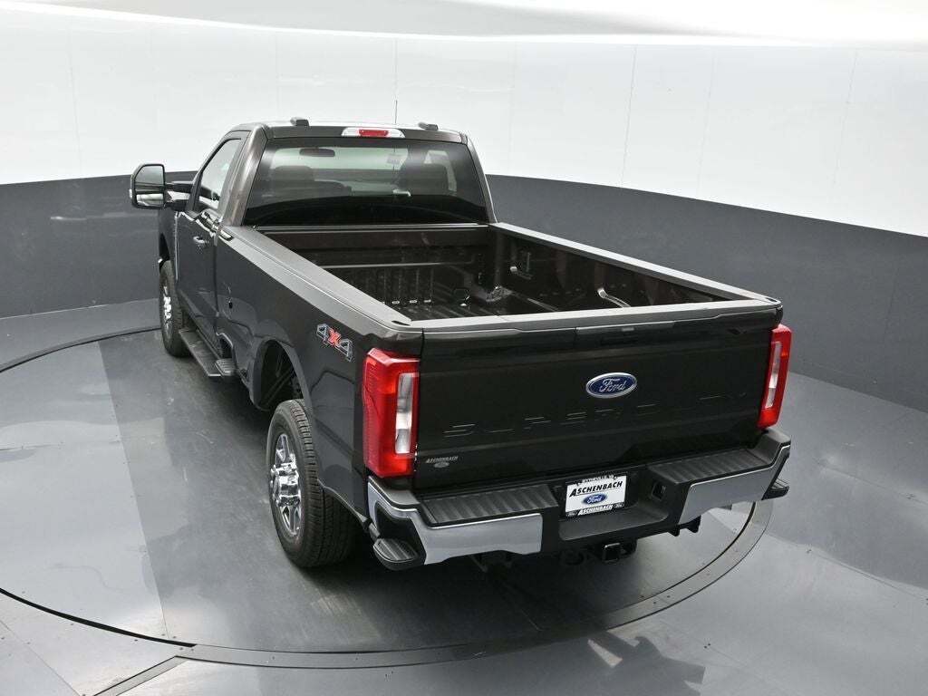 2025 Ford F-350 Super Duty XLT
