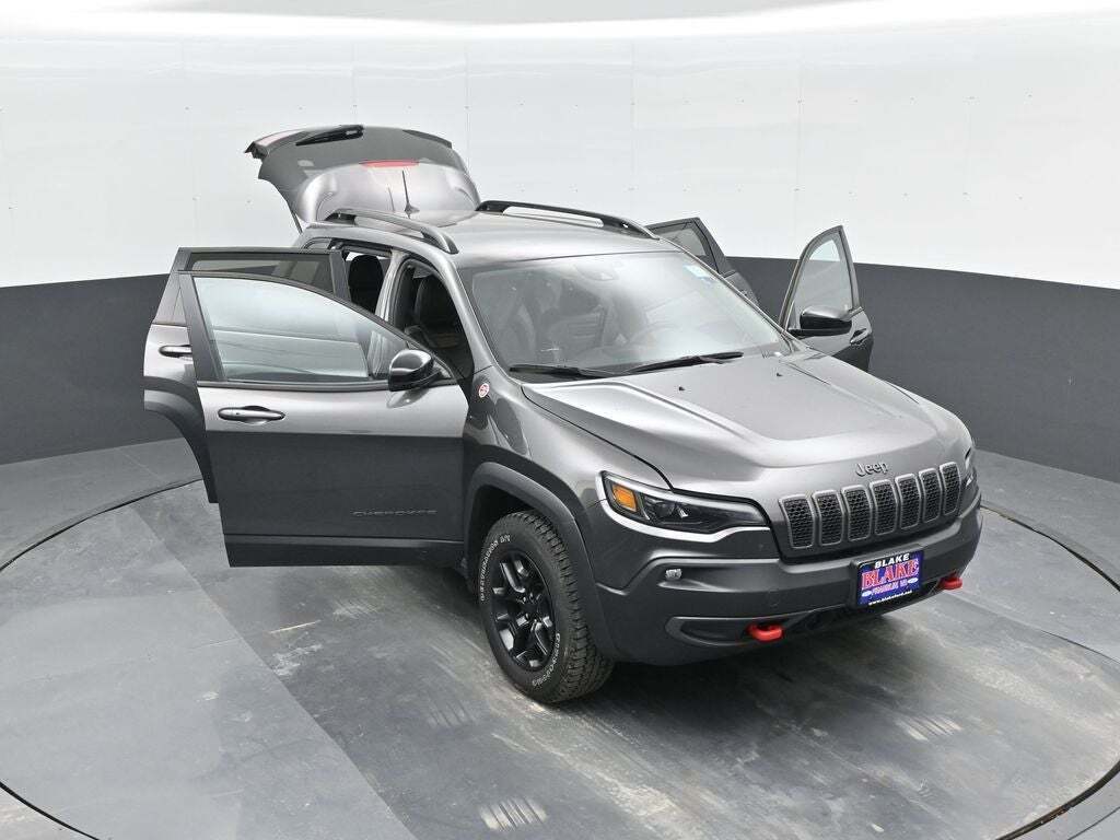 2022 Jeep Cherokee Trailhawk