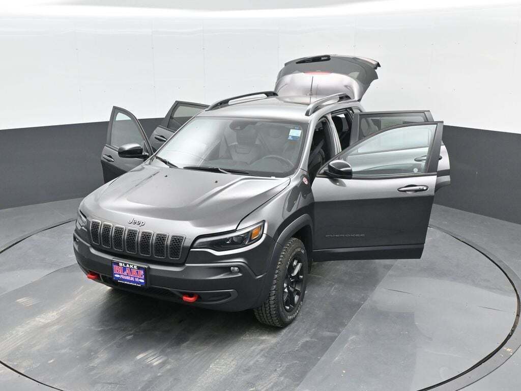 2022 Jeep Cherokee Trailhawk