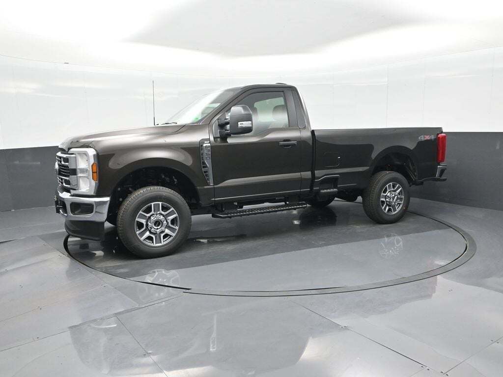 2025 Ford F-350 Super Duty XLT