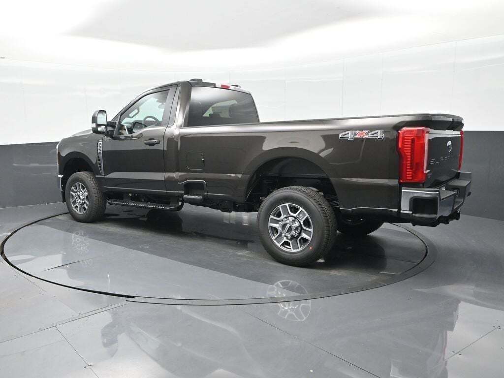 2025 Ford F-350 Super Duty XLT
