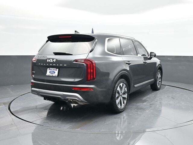 2022 Kia Telluride S