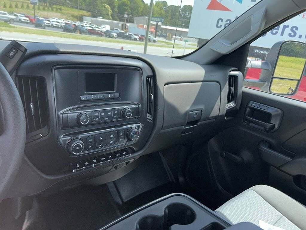 2023 Chevrolet Silverado 4500HD 