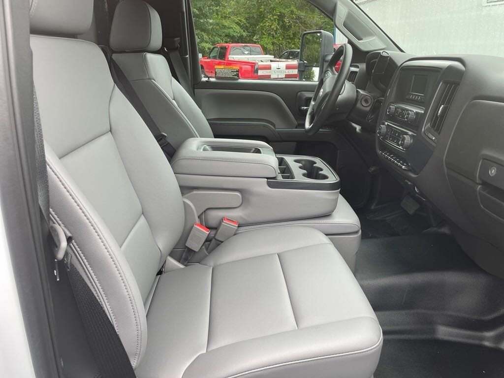 2024 Chevrolet Silverado 4500HD 