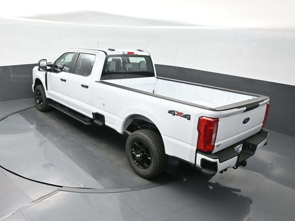 2026 Ford F-350 Super Duty XL