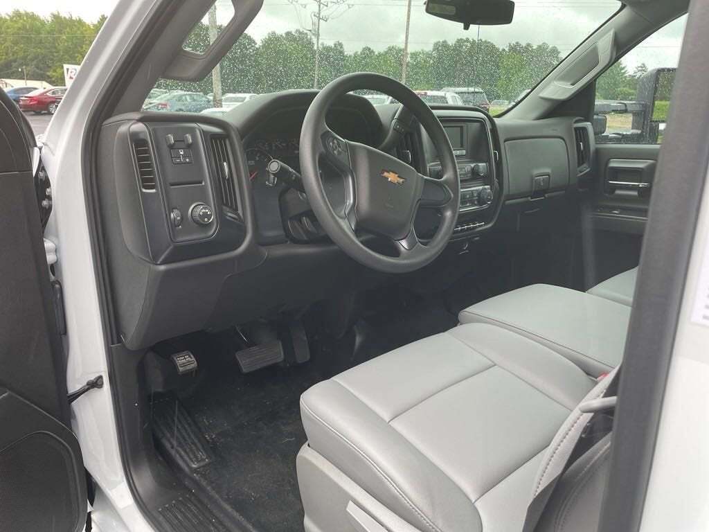 2024 Chevrolet Silverado 4500HD 