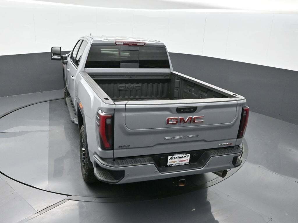 2025 GMC Sierra 3500HD AT4