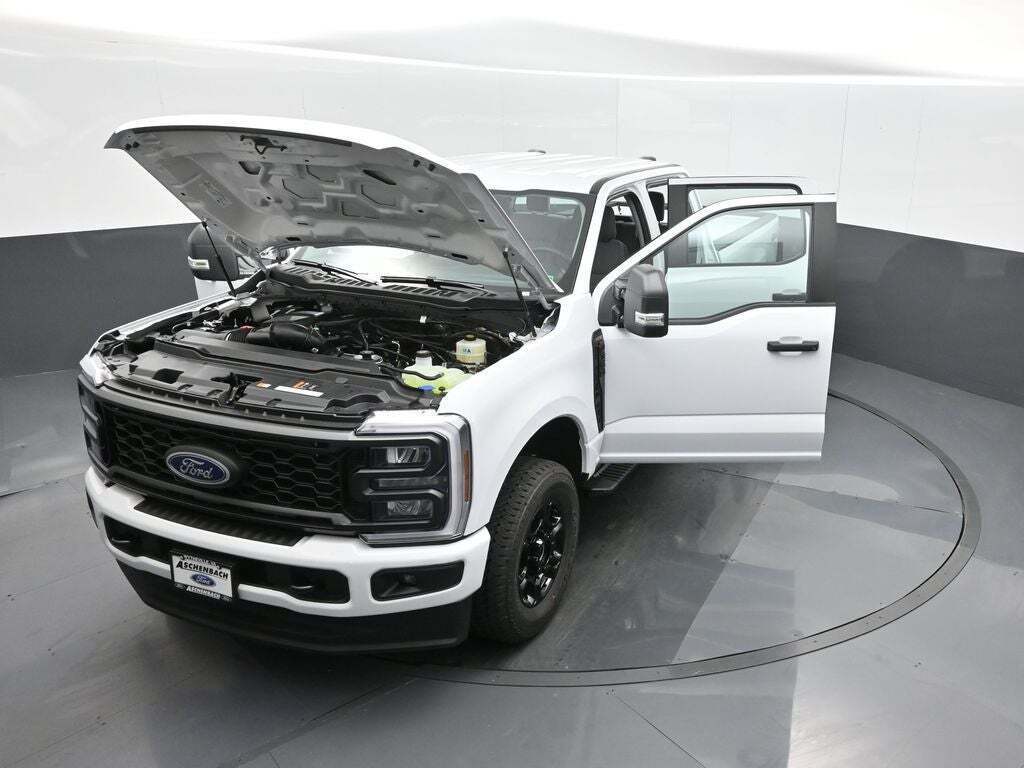 2026 Ford F-350 Super Duty XL