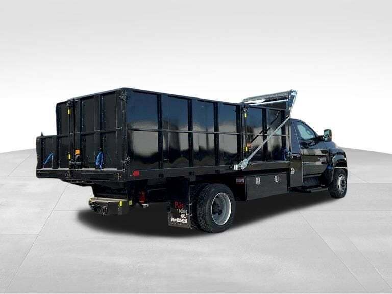 2023 Chevrolet Silverado 4500HD 