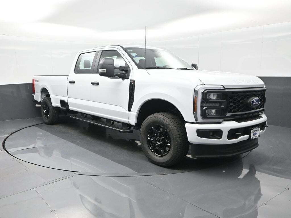 2026 Ford F-350 Super Duty XL