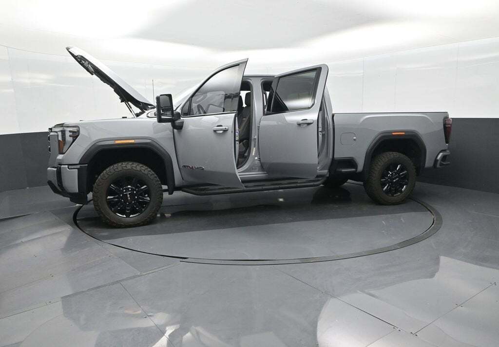 2025 GMC Sierra 3500HD AT4