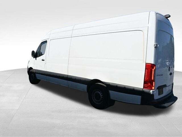 2023 Mercedes-Benz Sprinter 2500