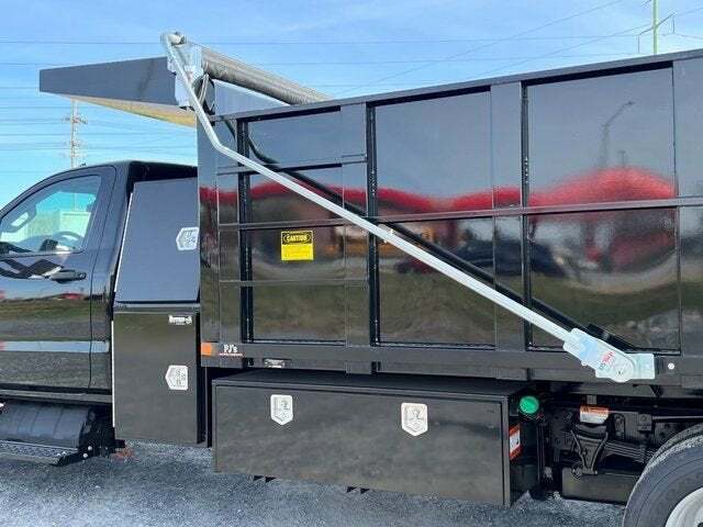 2023 Chevrolet Silverado 4500HD 