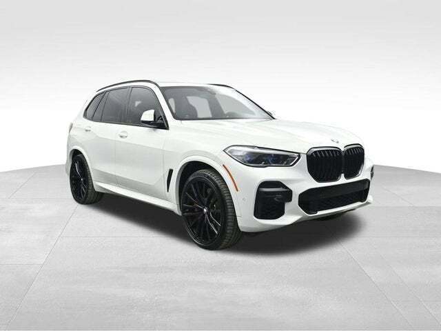 2022 BMW X5 M50i