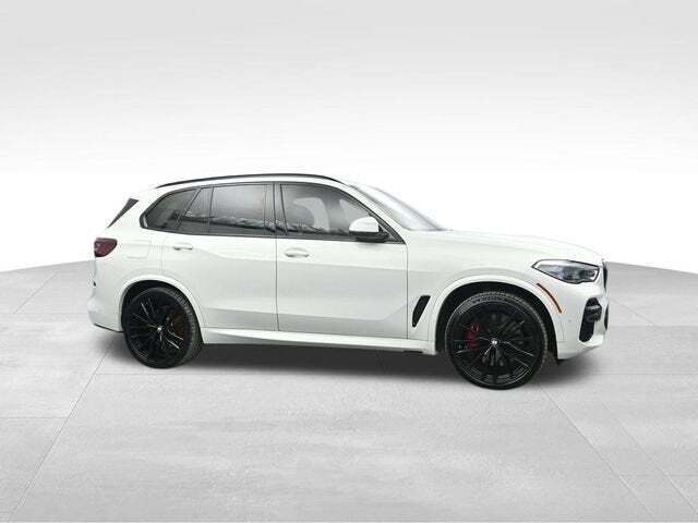 2022 BMW X5 M50i