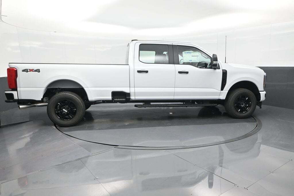 2026 Ford F-350 Super Duty XL