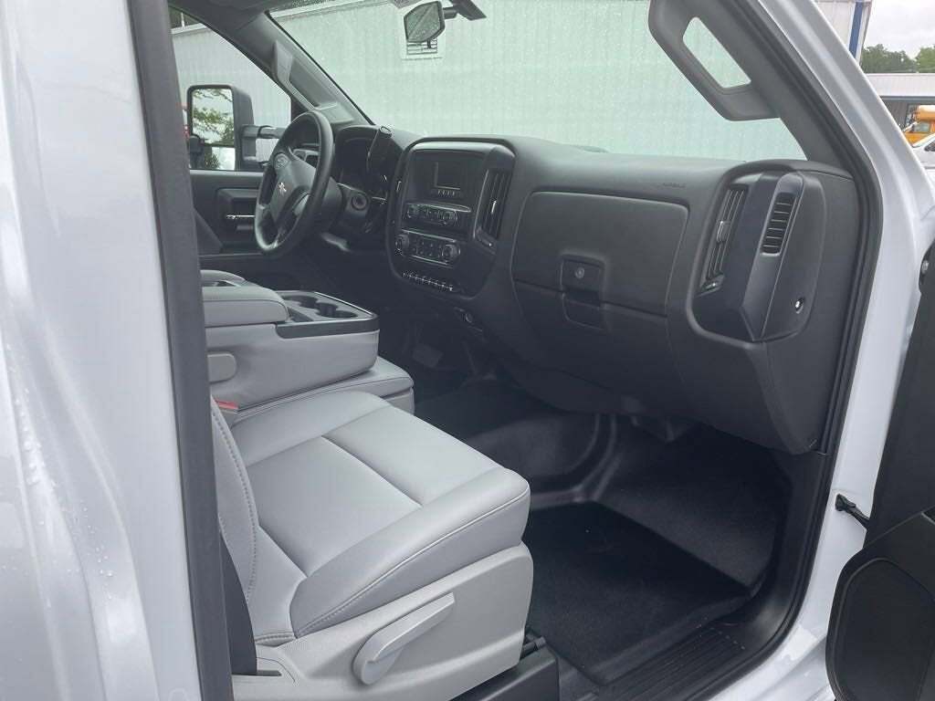 2024 Chevrolet Silverado 4500HD 