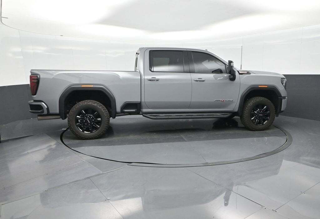 2025 GMC Sierra 3500HD AT4