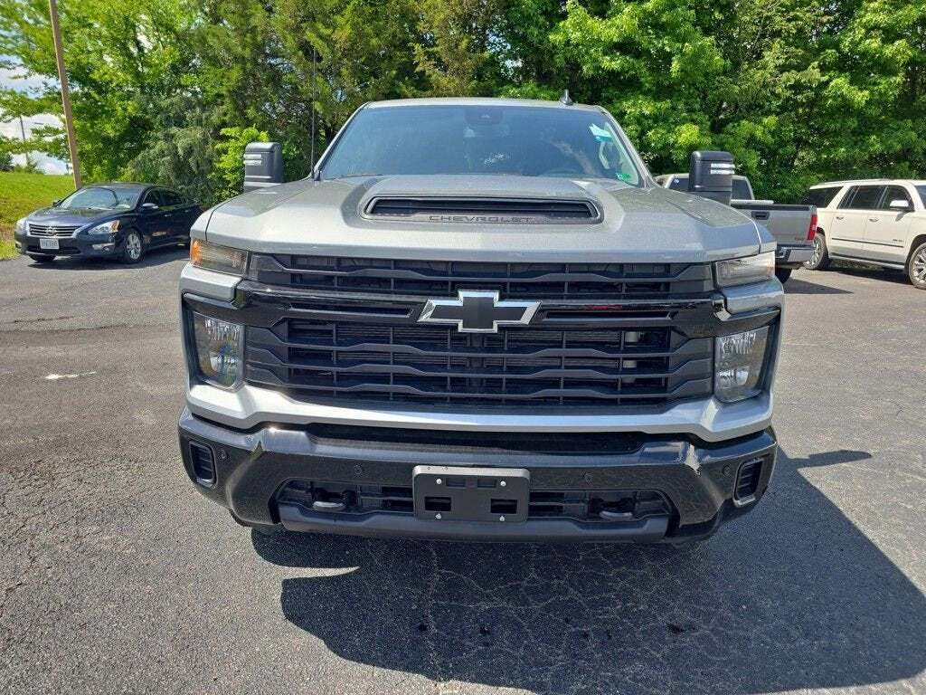 2025 Chevrolet Silverado 2500HD Custom