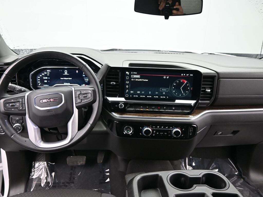2024 GMC Sierra 1500 SLE