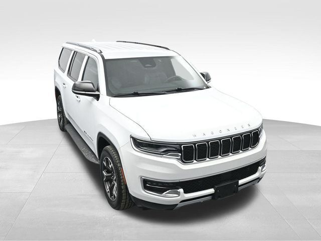 2023 Jeep Wagoneer L Series III 4x2