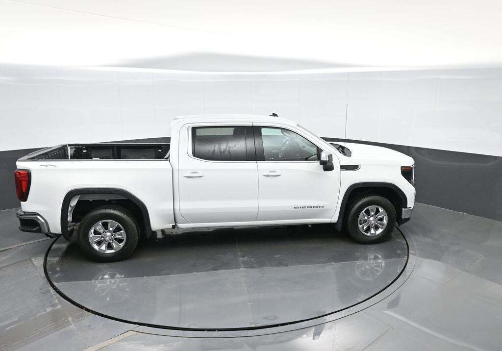 2024 GMC Sierra 1500 SLE