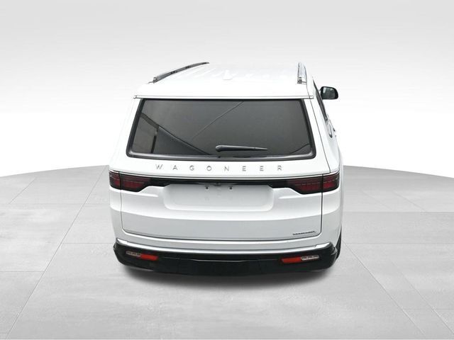 2023 Jeep Wagoneer L Series III 4x2