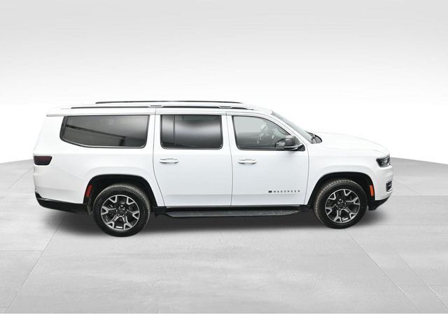 2023 Jeep Wagoneer L Series III 4x2
