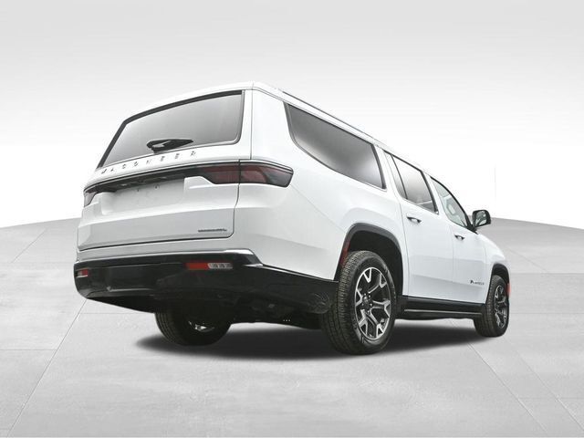 2023 Jeep Wagoneer L Series III 4x2