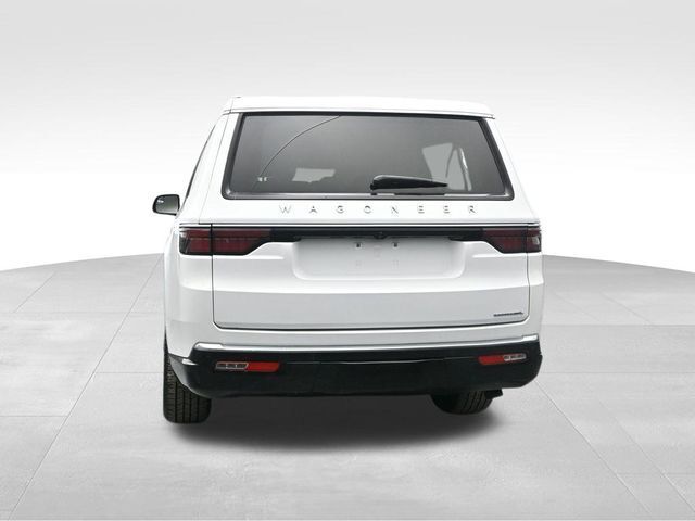 2023 Jeep Wagoneer L Series III 4x2