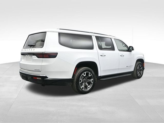 2023 Jeep Wagoneer L Series III 4x2