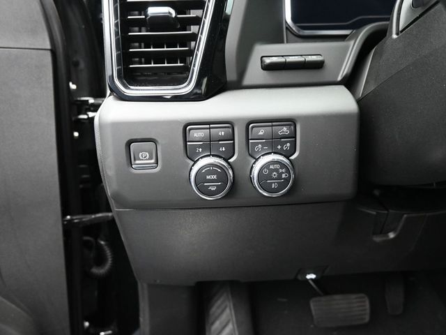 2025 GMC Sierra 2500HD 4WD Crew Cab Standard Bed Denali