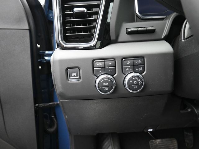 2025 GMC Sierra 2500HD 4WD Crew Cab Standard Bed Denali