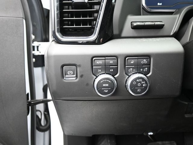 2025 GMC Sierra 3500HD 4WD Crew Cab Long Bed Denali