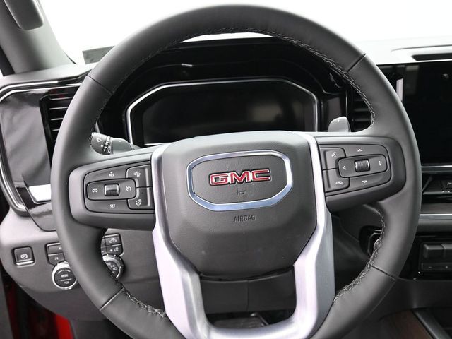 2025 GMC Sierra 1500 4WD Crew Cab Short Box SLT