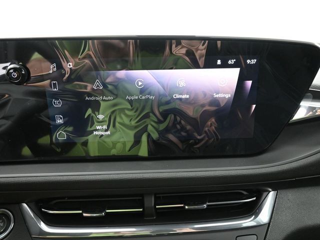 2025 Buick Envista Preferred FWD