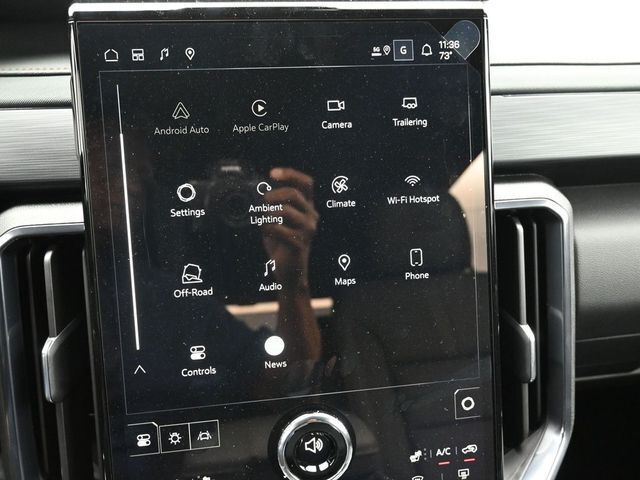 2026 GMC Acadia AWD AT4