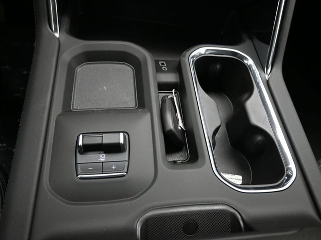 2025 GMC Sierra 2500HD 4WD Crew Cab Standard Bed Denali