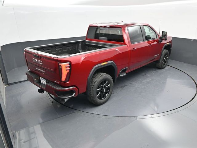 2025 GMC Sierra 2500HD 4WD Crew Cab Standard Bed AT4