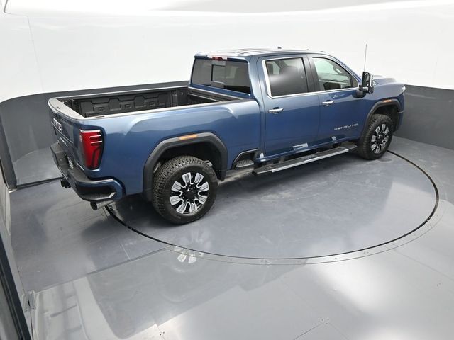 2025 GMC Sierra 2500HD 4WD Crew Cab Standard Bed Denali