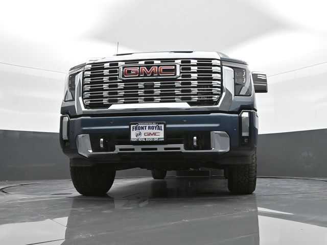2025 GMC Sierra 2500HD 4WD Crew Cab Standard Bed Denali