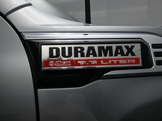 2025 GMC Sierra 2500HD 4WD Crew Cab Standard Bed Denali