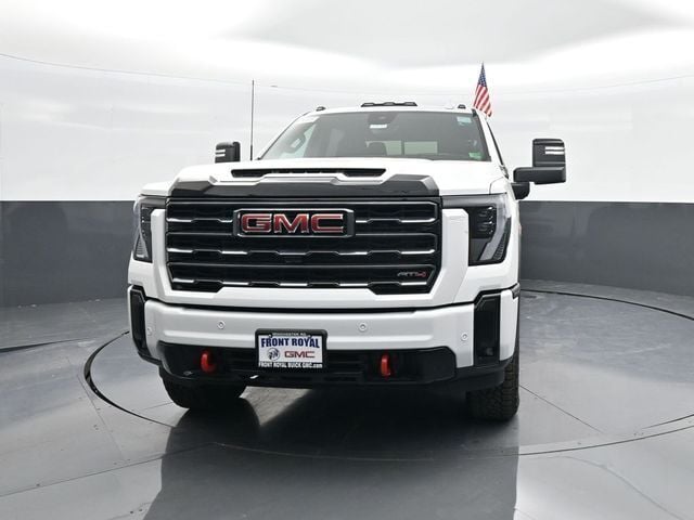 2025 GMC Sierra 2500HD 4WD Crew Cab Standard Bed AT4