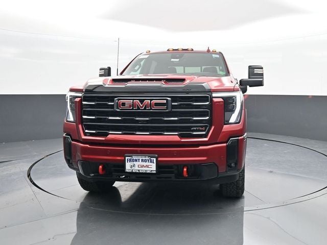 2025 GMC Sierra 2500HD 4WD Crew Cab Standard Bed AT4
