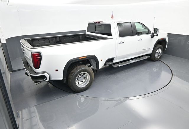 2025 GMC Sierra 3500HD 4WD Crew Cab Long Bed Denali