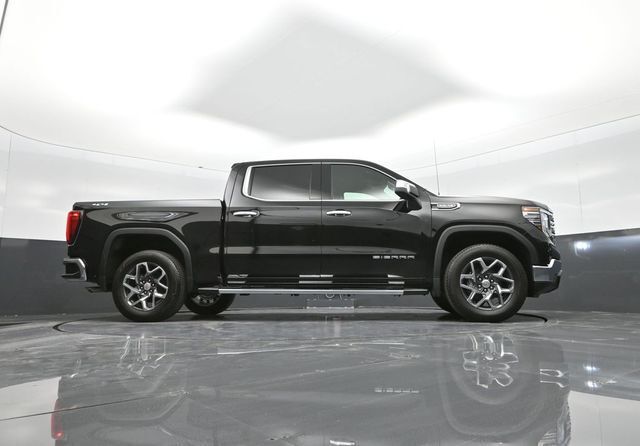 2025 GMC Sierra 1500 4WD Crew Cab Short Box SLT