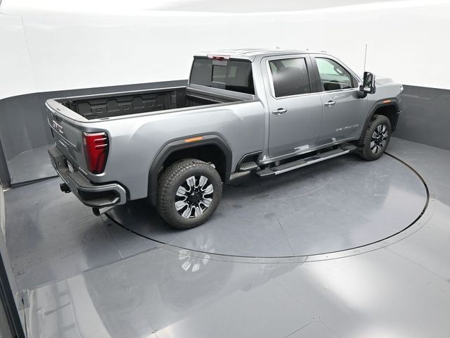 2025 GMC Sierra 2500HD 4WD Crew Cab Standard Bed Denali