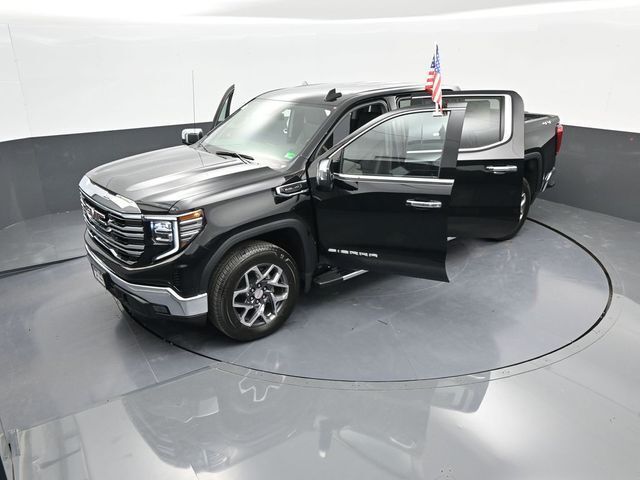 2025 GMC Sierra 1500 4WD Crew Cab Short Box SLT